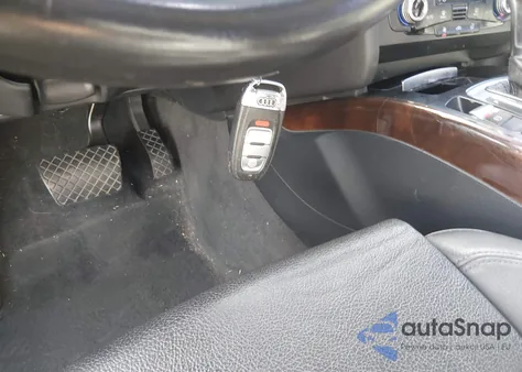 2013 Audi A5 2.0T Premium из США, поврежденный, VIN WAULFAFHXDN014220